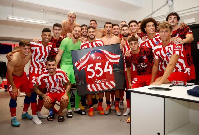 1664669826618050187.jpg FeAlFWaX0AEoX9W.jpg